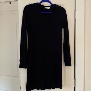 Black long sleeve dress